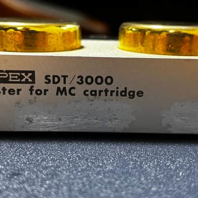 Supex Supex SDT/3000 booster for MC cartridge early 80s. - Silver, gold and black. image 7