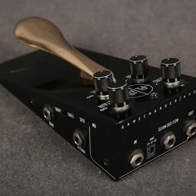 Gamechanger Audio Plus Pedal - 2nd Hand image 4