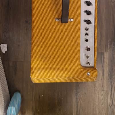 Fender Blues Deluxe Reissue 2-Channel 40-Watt 1x12" Guitar Combo 2005 - Present - Tweed image 2