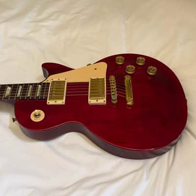 2006 Gibson Les Paul Studio with Gold Hardware - Wine Red Gloss - Free Pro Setup image 5
