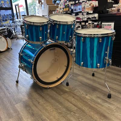 Used Tama Starclassic Performer Maple/Birch Shell Pack 10/12/16/22 (Sky Blue Aurora) image 4