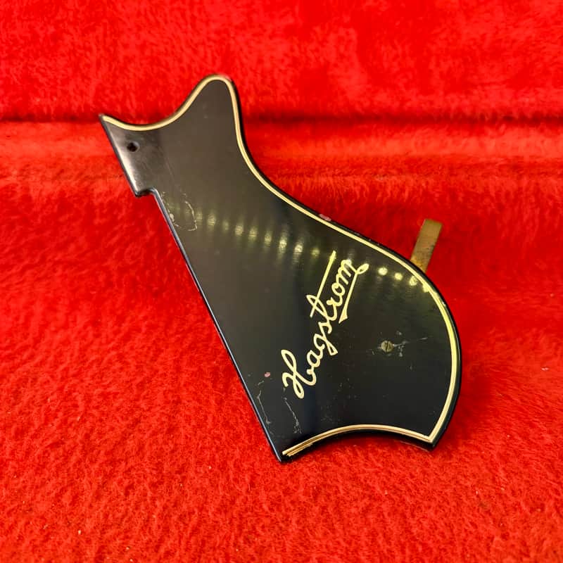 1965 Hagstrom Viking Deluxe pickguard Gold
