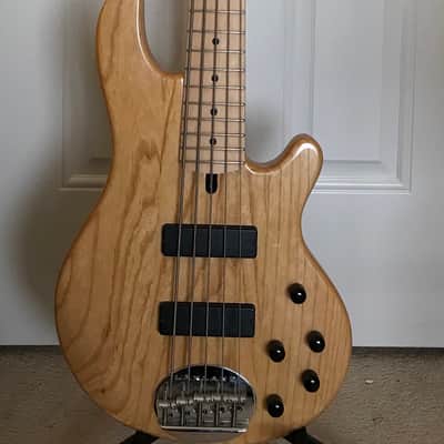 Lakland  Skyline 55-01 image 1