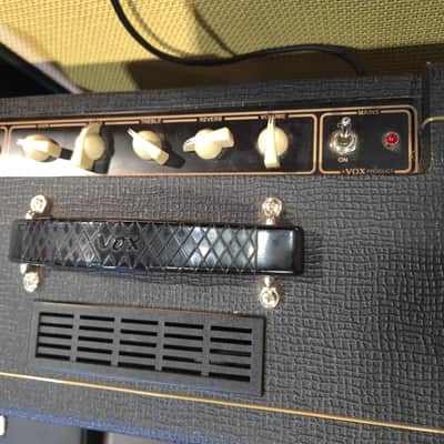 Vox AC10C1 Custom 10-Watt 1x10" Guitar Combo 2015 - 2019 - Local Pickup Only image 2
