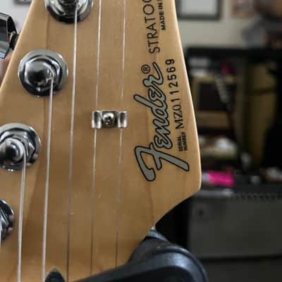 Fender Stratocaster 2000s - Burst image 8