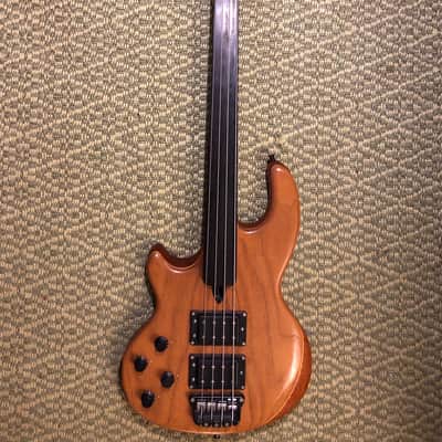 Wal MK II Custom IV fretless 1995 (lefthanded) image 1