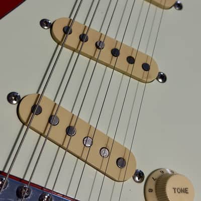 Fender ST62-TX Stratocaster 2015 - Fiesta Red image 4