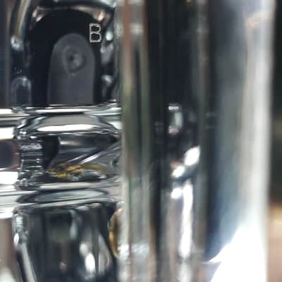 Ludwig 6.5x14 Chrome Over Brass Supra-Phonic Snare / LB402B - B Stock image 8