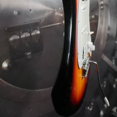 Peavey Raptor EXP Sunburst HSS 3-Color Sunburst Electric Guitar w/ Tremolo image 7