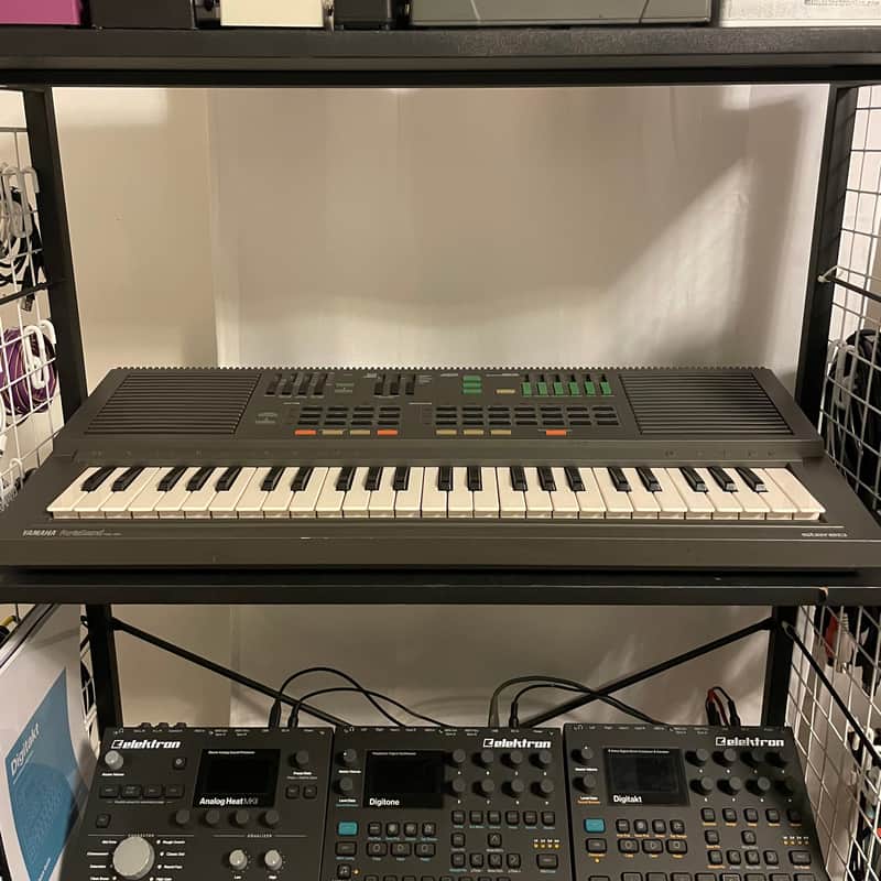 Yamaha Portasound PSS-460 (Gray PSS-470) Soundblaster YM3812 chip image 1