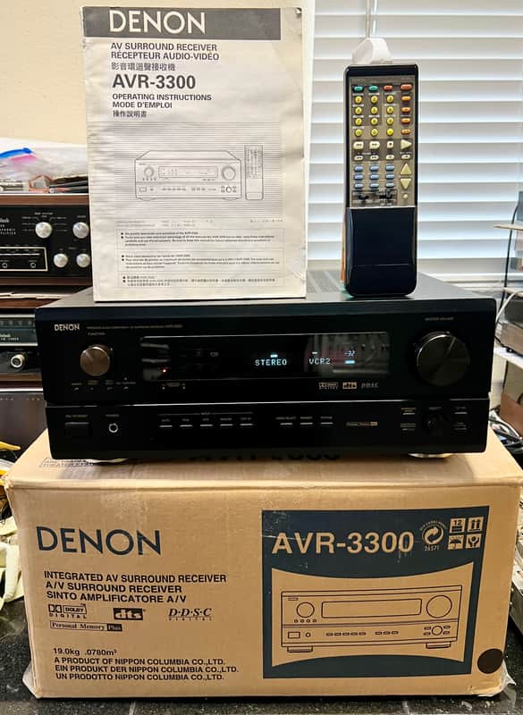 Denon AVR-3300 AV Surround Receiver w/ Remote, Box & Owner's