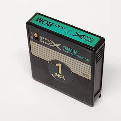 YAMAHA DX7 SYNTHESIZER VOICE ROM #1 Cartridge image 2