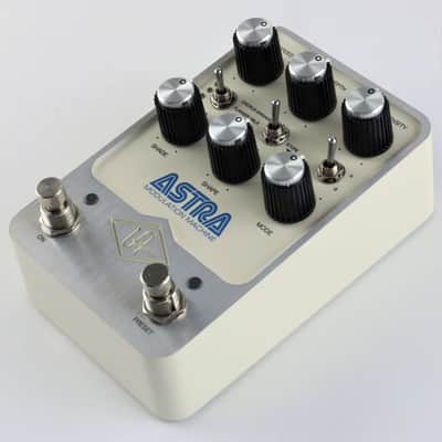 UNIVERSAL AUDIO ASTRA MODULATION MACHINE image 2