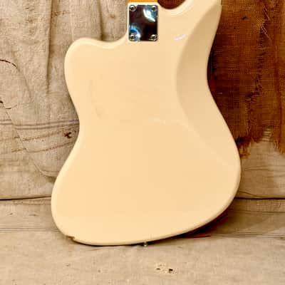 Fender MIJ Classic 60's Jazzmaster 2015 - Vintage White image 8