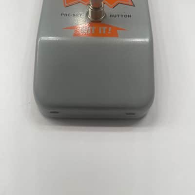 Sola Sound Colorsound Tone Bender Fuzz Silver Tonebender Guitar Effect Pedal image 3