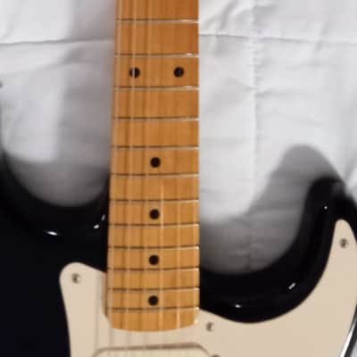 2010 Fender Classic Series '50s Stratocaster - Black - Gorgeous image 11