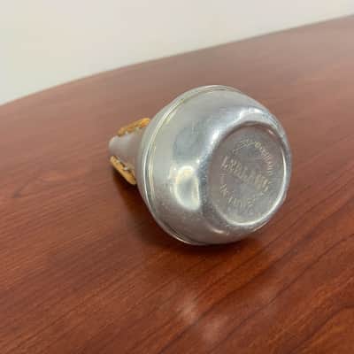 Leblanc Alessi-Vacchiano "In Tune" Model Trumpet Straight Mute image 2