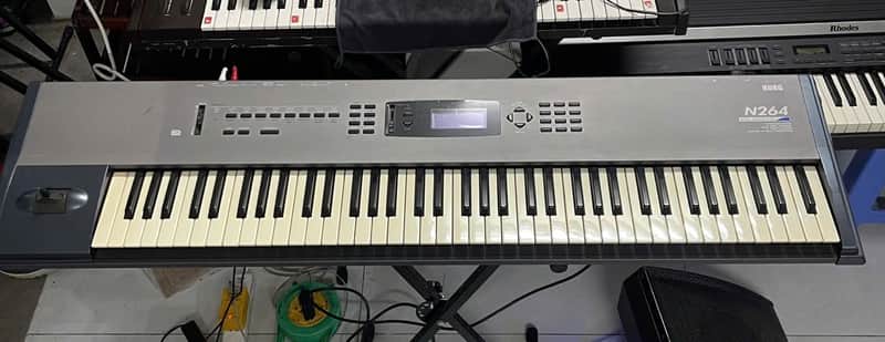 Korg N264 76-Key Music Workstation 1990s - Gray image 1