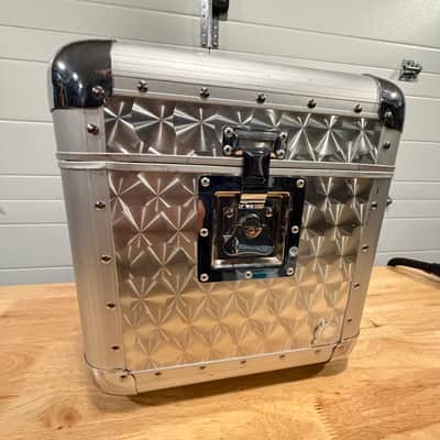 Custom Chrome Case 90's - Chrome image 1