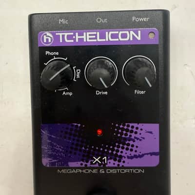 TC Helicon Voicetone X1 Megaphone & Distortion Vocal Effect Pedal + Box & PSU image 4