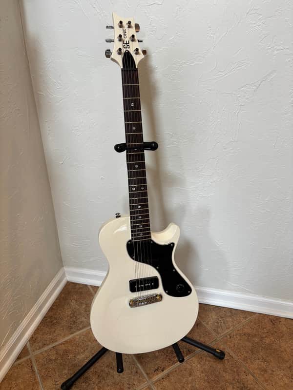 PRS SE One エレキギター　ワインレッド　P90 PRS SE One Electric Guitar (2007) – Elderly Instruments