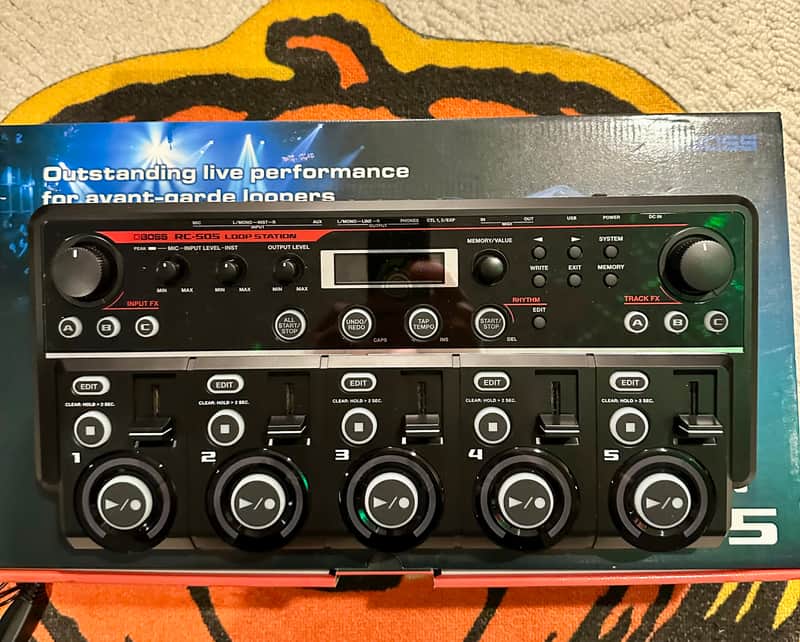 BOSS RC-505 Loop Station 美品 Boss RC-505 Loop Station | Reverb