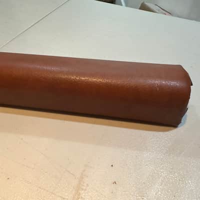 Studer A807 Leather Armrest in good condition. Pictures are part of desdripition image 2