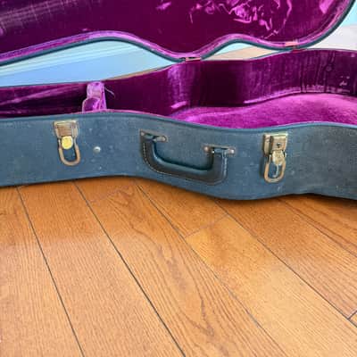 1970s Gibson Acoustic Guitar Case image 14