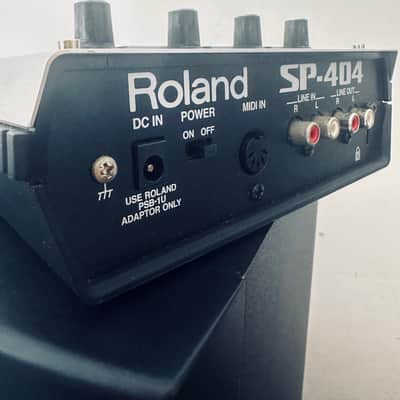 Roland SP-404 Sampler 2005 - 2008 - Silver image 4