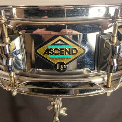 Ascend (by LP / Latin Percussion) - 3.5x14" Metal 8-lug Piccolo Snare Drum 1990's - Chrome image 2
