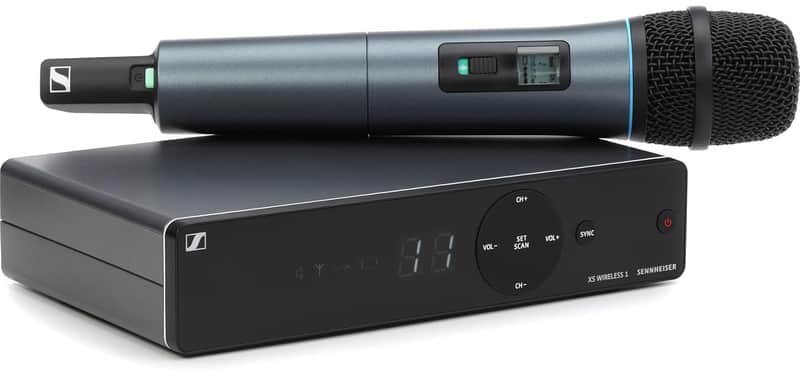 Sennheiser XSW 1-825 Wireless Handheld Vocal Set, A Band (548–572 MHz) image 1