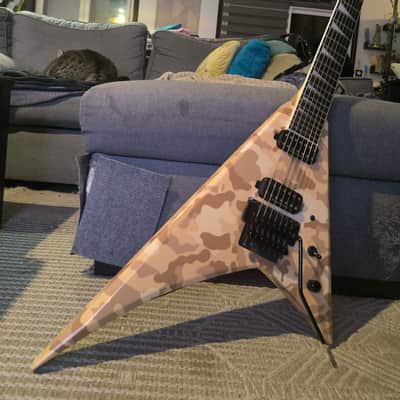 (With extra jumbo stainless steel frets) Jackson Concept Series Rhoads RR24-7 Desert Camo image 2