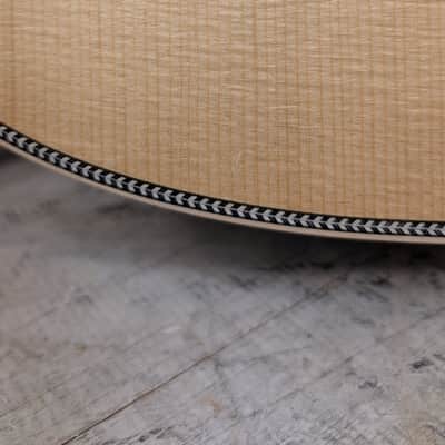 Martin 000-28 Modern Deluxe Acoustic Guitar - DEMO image 4
