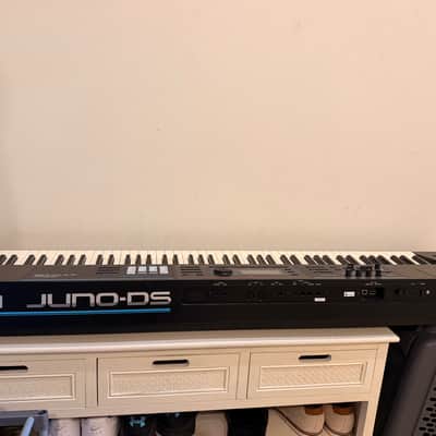Roland Juno DS88 Synthesizer 2023 - Present - Black image 4
