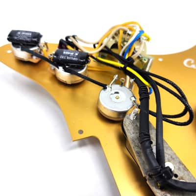 Carparelli 9-Way Strat Wiring Mod – Fully Loaded Pickguard, Vintage Single Coils, CTS Pots image 12