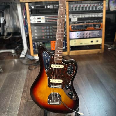 Fender Jaguar 1997-2008 - 3 tone sunburst image 1