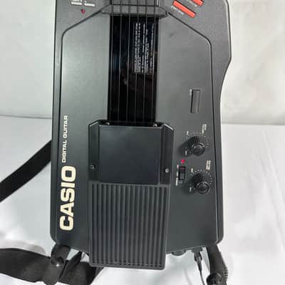 Casio DG-1 Digital Guitar Synthesizer Clean Powers On & Plays 1980s Black image 3