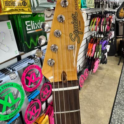 Squier Classic Vibe '60s Telecaster Custom - 3-Color Sunburst image 2
