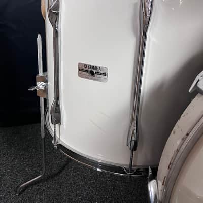 Yamaha recording custom 1981 24-13-14-18 shell set - White image 6