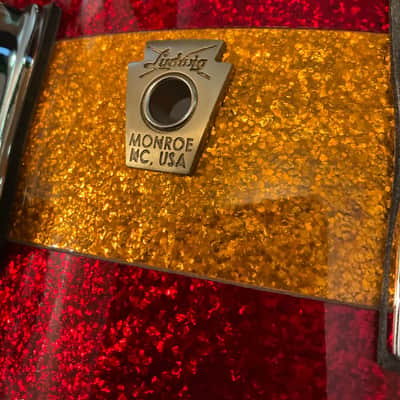 Ludwig 6.5” x 14” Classic Maple Snare Drum - Tri-Band Red & Gold Sparkle image 3