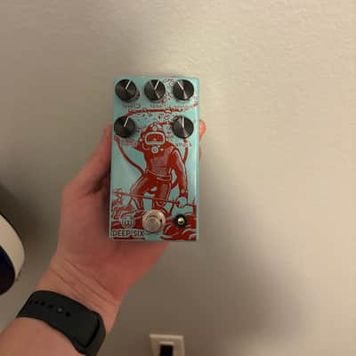 Walrus Audio Deep Six Compressor V3 2018 - 2021 - Blue / Red Diver image 4