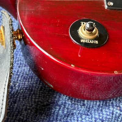 Gibson Les Paul Studio with Rosewood Fretboard 1995 - 1997 - Wine Red image 6