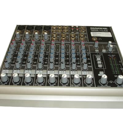 いずみ 1202-VLZ3 12-Channel Mic / Line Mixer | Reverb