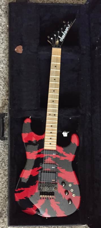 Jackson USA Custom Shop Strat Body San Dimas 1988 Red w/ Black Bolt image 1
