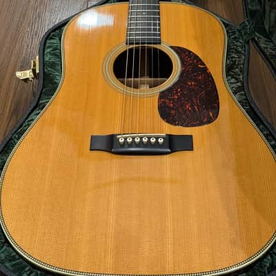 Martin HD-28vs Slotted headstock 12 fret 2002 - Gloss image 11