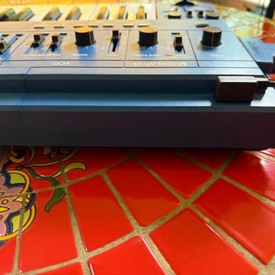 Roland SH-101 Legendary Analog Mono Synth 1982 BLUE!!! With MGS1 Mod Grip image 10