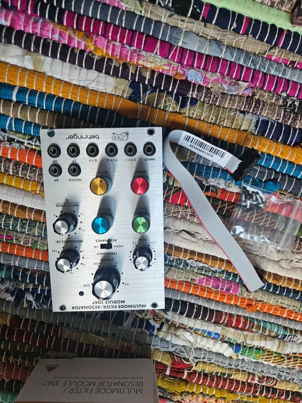 Behringer 1047 Multimode Filter / Resonator Eurorack Module 2021 - Present - Silver image 1