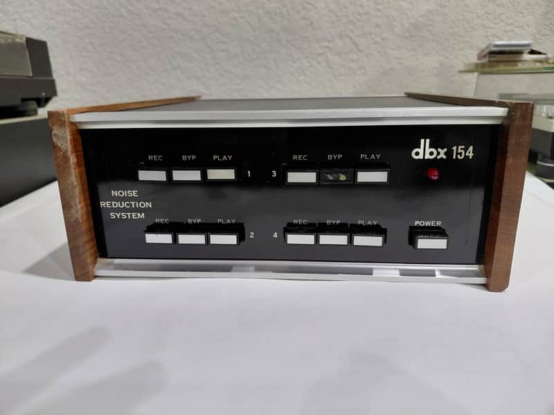 dbx 154 1980's - Black/Wood