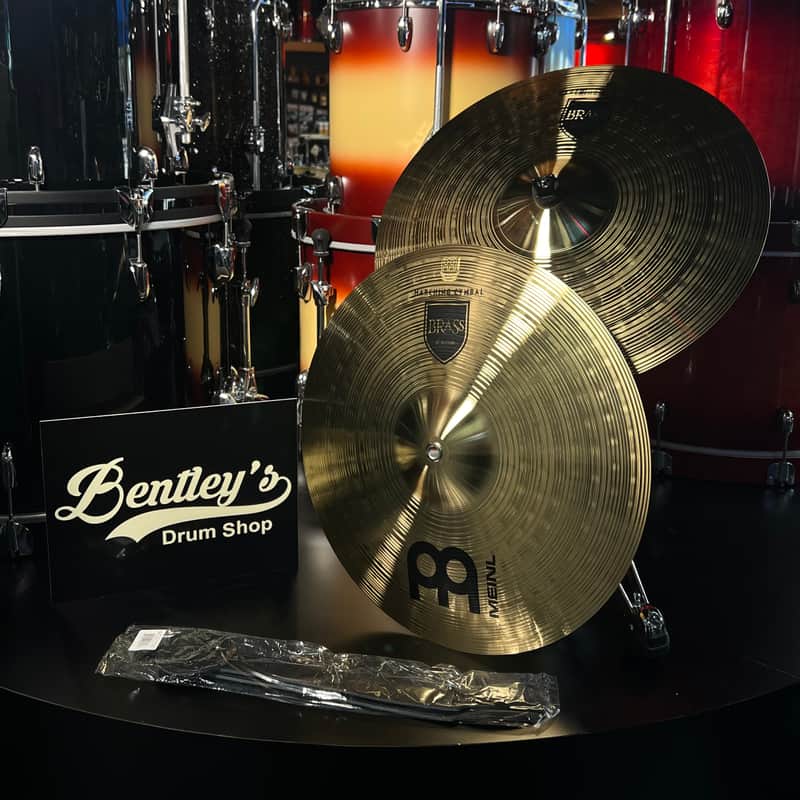 Meinl MA-BR-18M Medium 18" Marching Cymbals Student Brass Pair w/ Pads & Straps image 1