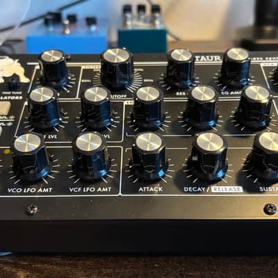 Moog Minitaur Rev2 TBP002 2012 - Present - Black image 3